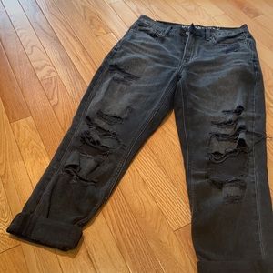 American Eagle Distressed Mom Jeans